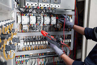 Industrial-Electrician